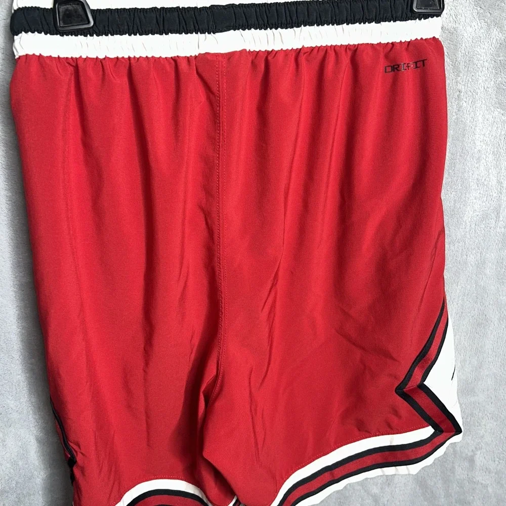 Jordan Shorts Mens S Red Geometric Dri-FIT Sport Diamond Air Jumpman Basketball